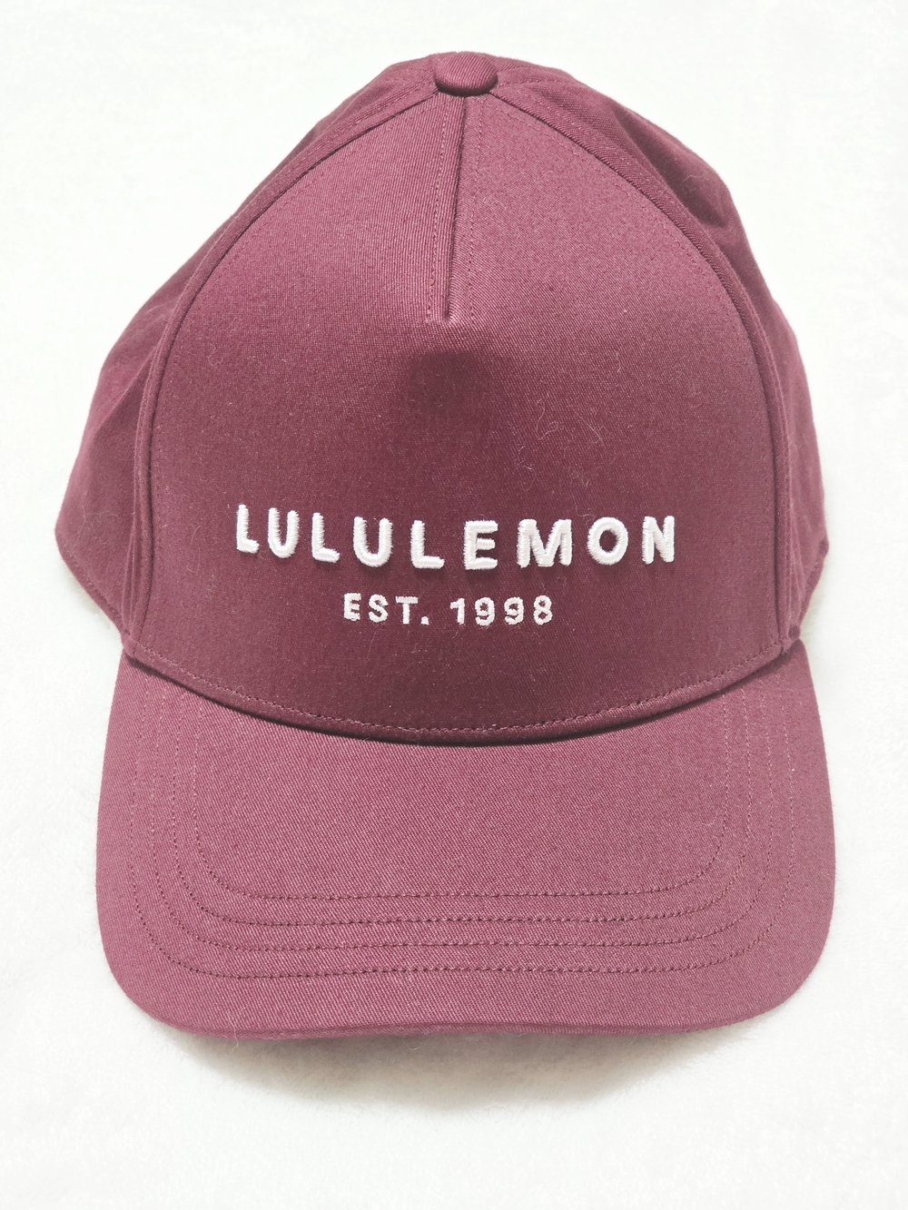 Lululemon Baseball Cap in Burgundy Bay